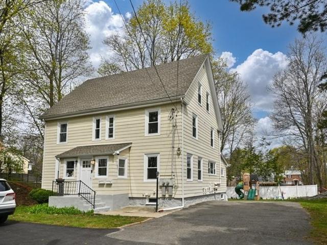 Condo for sale in Stoneham, Massachusetts