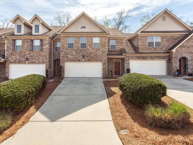 Townhouse for sale in Eastaboga, Alabama