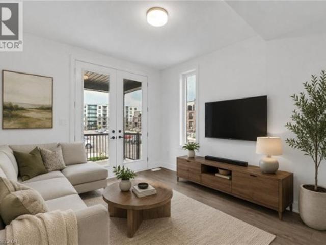 Townhouse for sale in Waterloo, Ontario