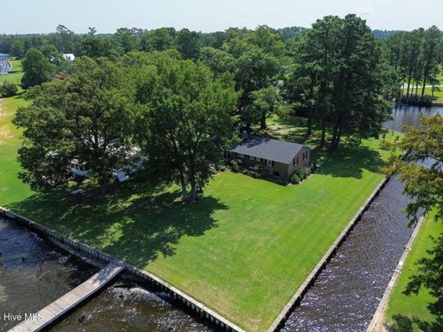 House for sale in Roper, North Carolina