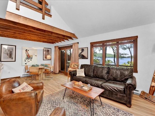 Townhouse for sale in Lake Harmony