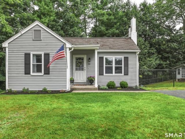 House for sale in Putnam, Connecticut