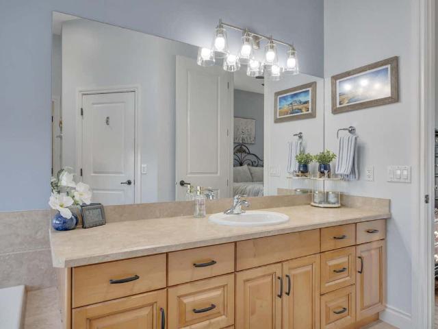 House for sale in Rolly View, Alberta