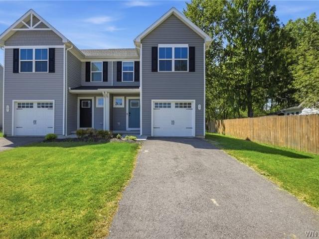 Townhouse for sale in Buffalo, New York