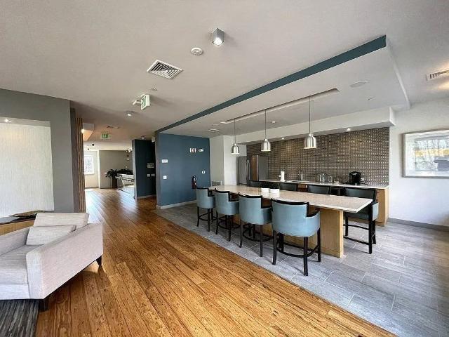 Condo for rent in Boston