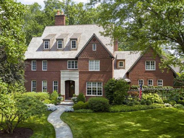 House for sale in Kenilworth, Illinois