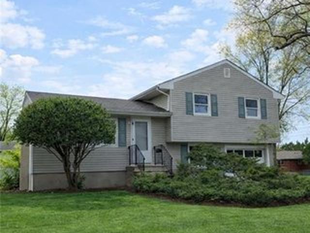 House for sale in Piscataway, New Jersey