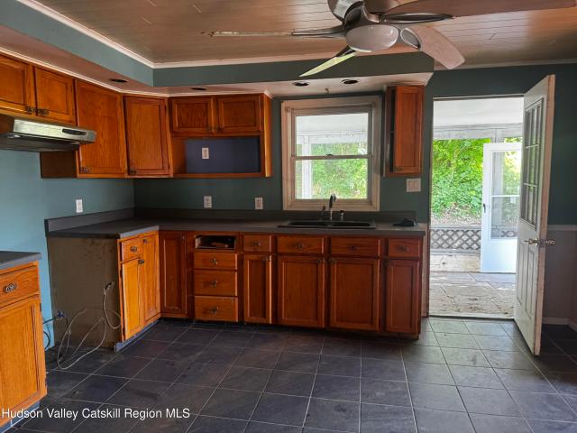 House for sale in Village of Saugerties, Bloomington