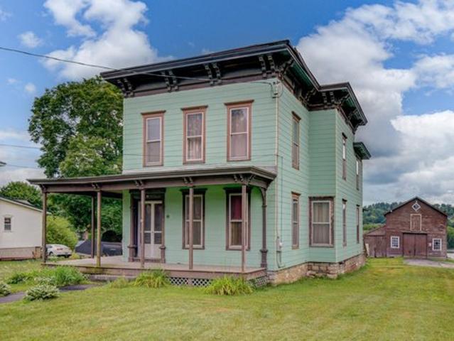 House for sale in Palatine Bridge, New York