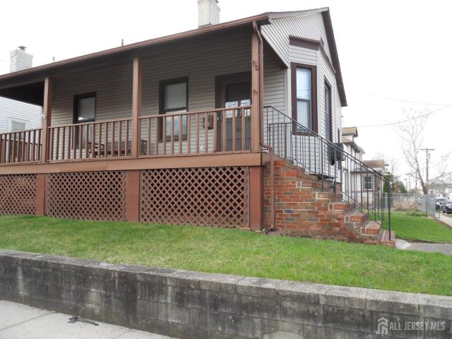 Property for sale in Carteret, New Jersey