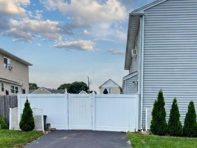 Property for rent in Bohemia, New York