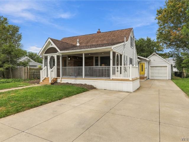 House for sale in Tonawanda, New York