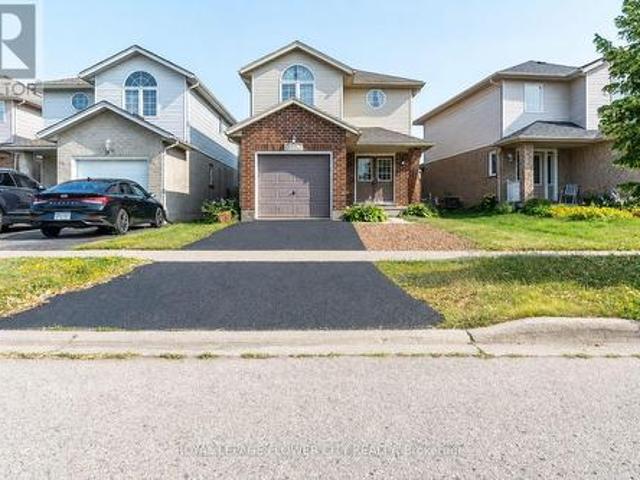 House for sale in Kitchener, Ontario
