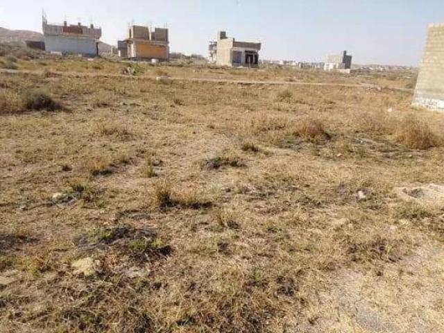 Land for sale in بہادر آباد, کراچی ڈویژن