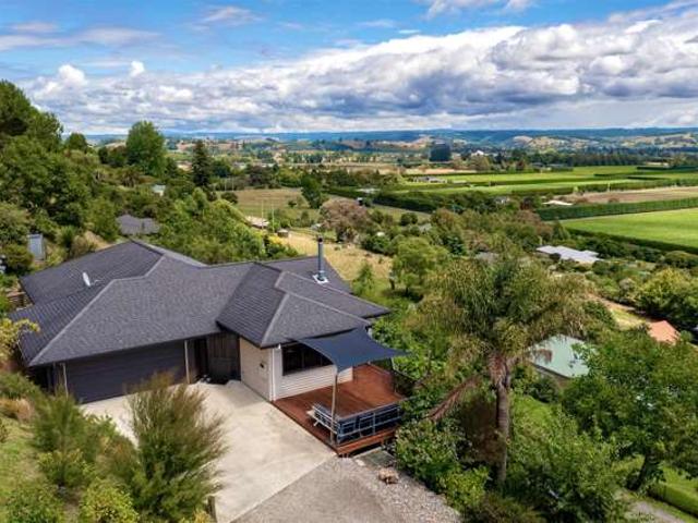 Property for sale in Hope, Tasman