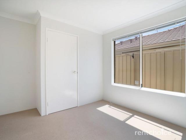 Apartment for rent in Golden Bay