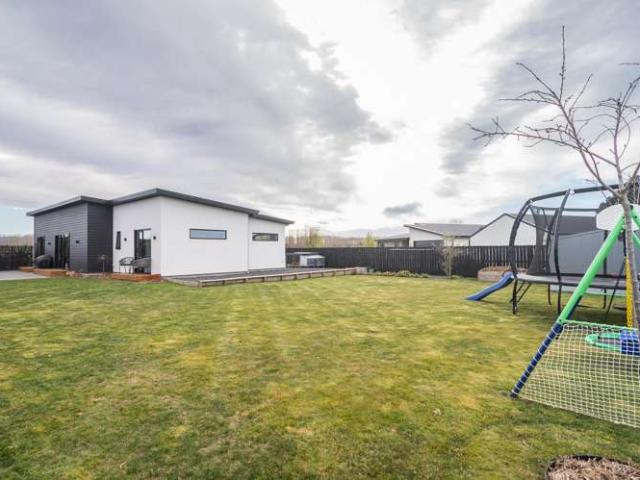 House for sale in Levels, Canterbury