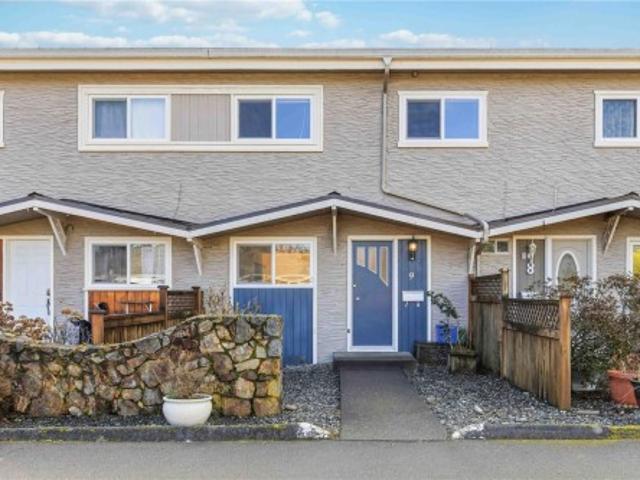 House for sale in Sidney, British Columbia