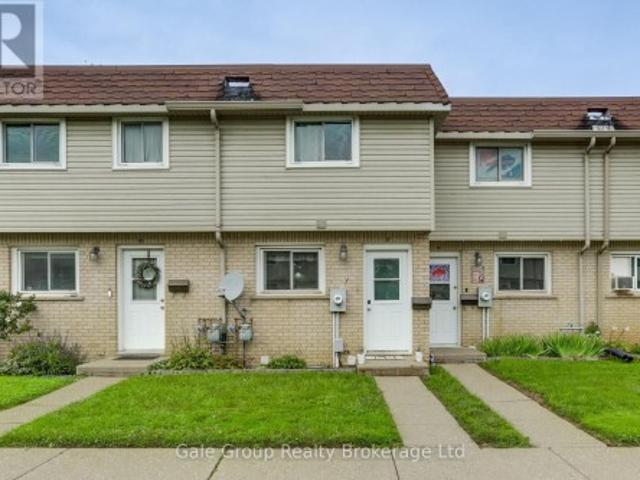 Townhouse for sale in Woodstock, Ontario