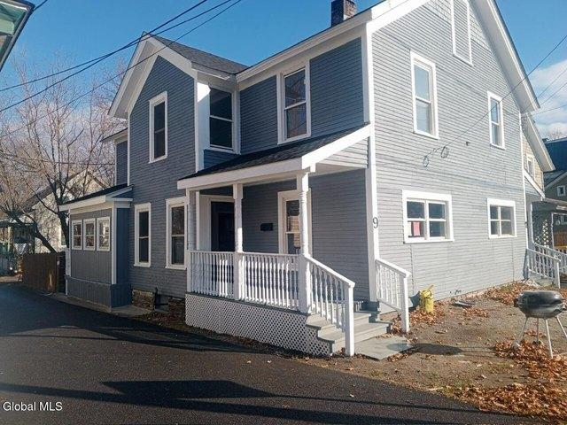 House for sale in Village of Granville, Town of Granville