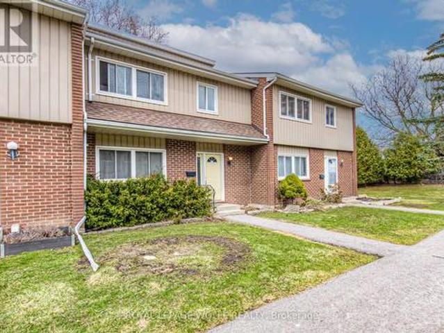 Townhouse for sale in Waterloo