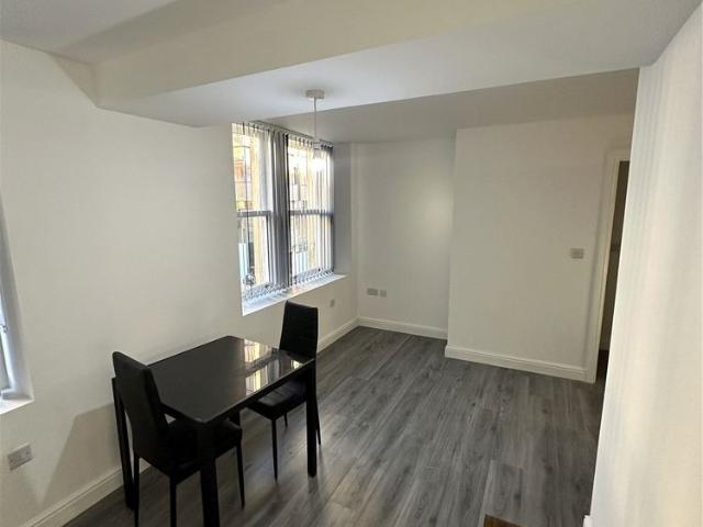 Apartment for rent in Highfields, Huddersfield