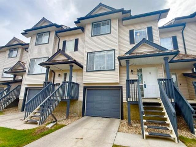 Townhouse for sale in Wedgewood, Alberta