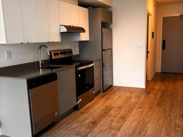 Condo for rent in Burlington, Ontario