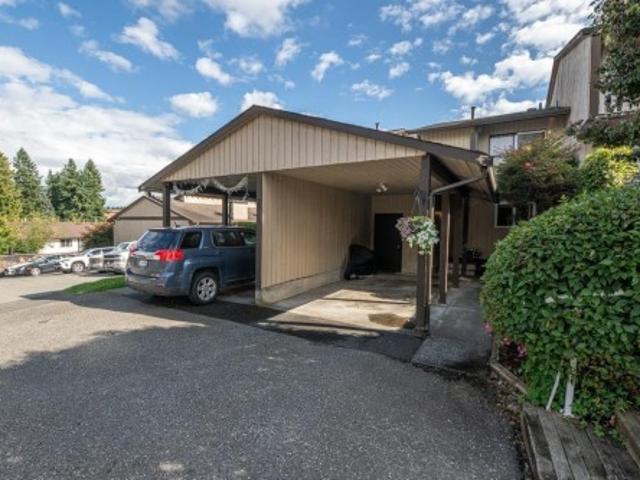 Townhouse for sale in Mill Lake, Abbotsford