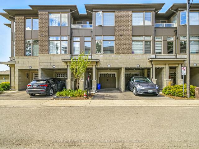 Townhouse for sale in Woburn, Ontario