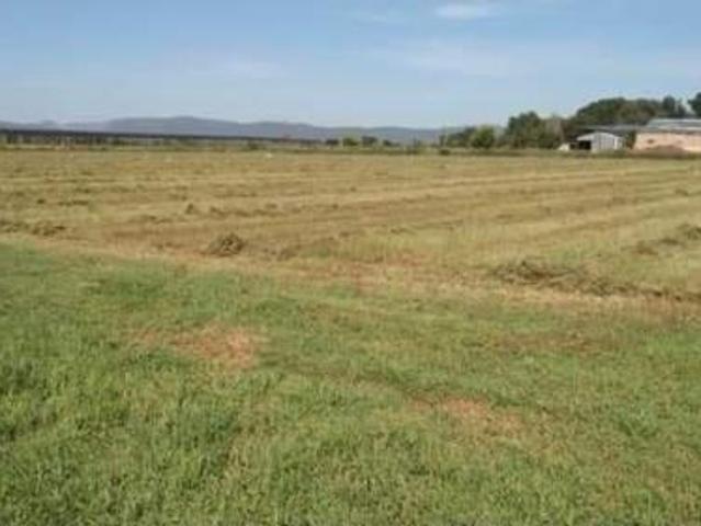 Farm for sale in Hartbeespoort Dam Nature Reserve, North West