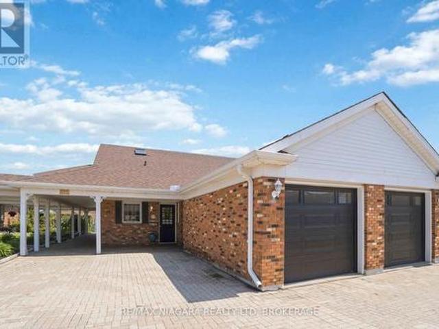 Townhouse for sale in Niagara, Ontario