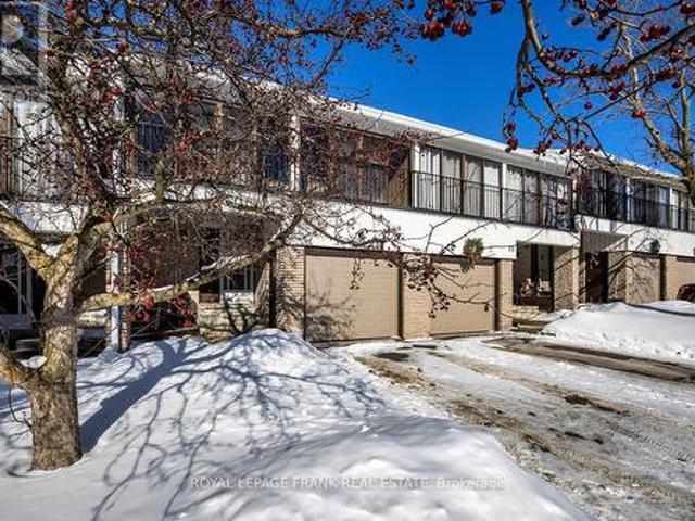 Townhouse for sale in Durham, Ontario