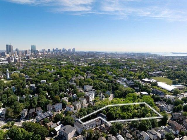 Land for sale in Roxbury, Boston