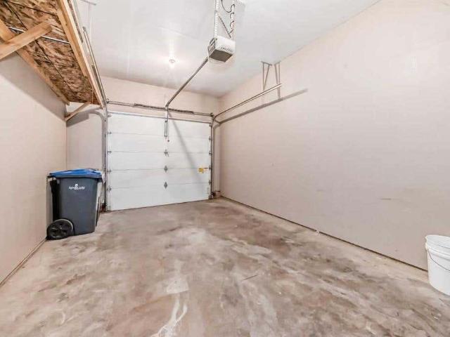 Townhouse for sale in Sylvan Lake, Alberta