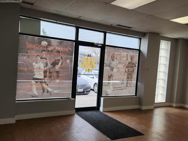 Commercial for rent in York, Ontario