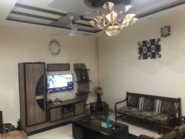 House for sale in Faisalabad, Islamabad Capital Territory