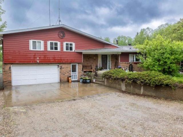 House for sale in Alberta