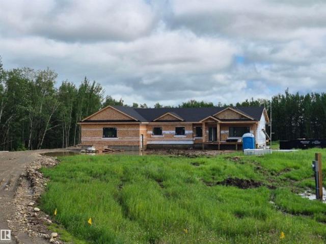 House for sale in Alberta