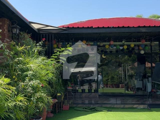Building for sale in Islamabad