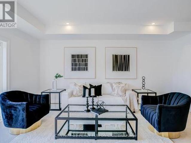 Townhouse for sale in Mississauga, Ontario