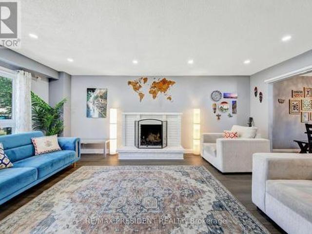 Townhouse for sale in Mississauga, Ontario