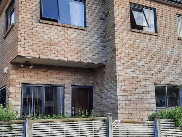 House for rent in Howick, Oroua County