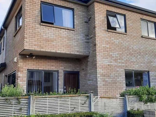 House for rent in Howick, Oroua County