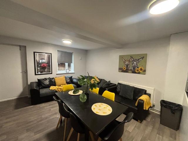 House for rent in Old Lenton, Haddon