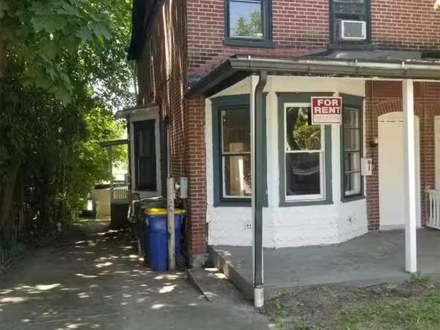 Condo for rent in Newark Condo for rent in Newark