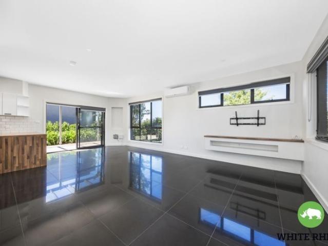 Townhouse for rent in Googong, Queanbeyan-Palerang Regional Council