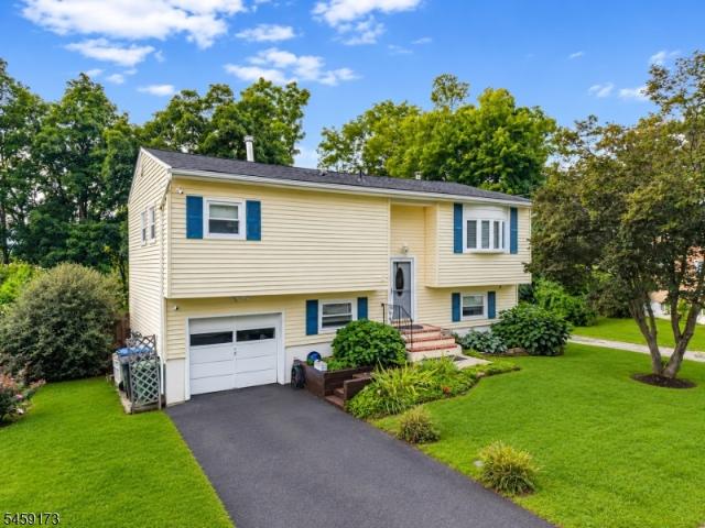 House for sale in Hackettstown, New Jersey