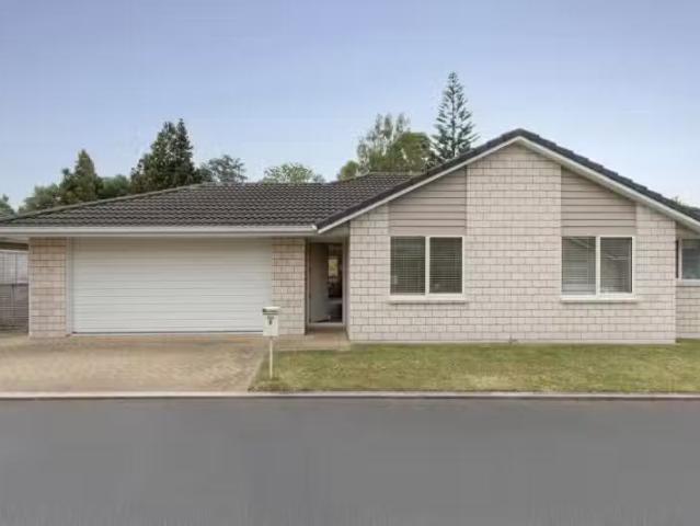 House for sale in Omokoroa, Bay Of Plenty