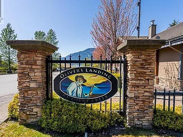 Condo for sale in British Columbia